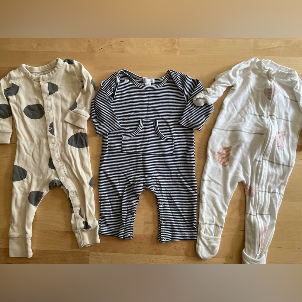 3 adorable play onesies 3-6m